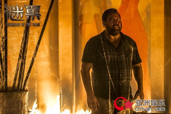 《谜巢》正在热映 李冰冰吴尊历险境队友不忘幽默“加料”