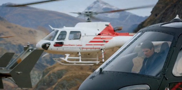 《碟中谍6：全面瓦解》幕后特辑 阿汤哥驾直升机挑战360度俯冲