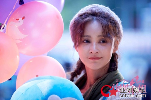 《泡芙小姐》今日公映 张歆艺:爱情就是两个人的天雷地火