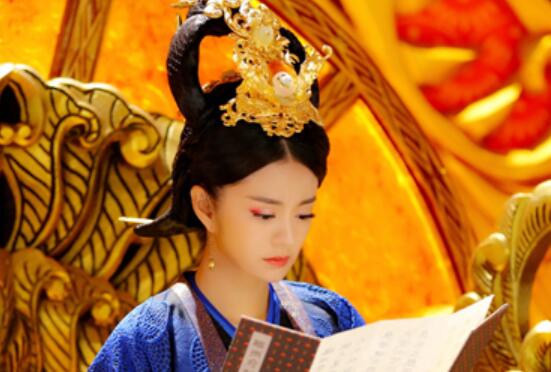 独孤般若为家族舍弃真爱 安以轩在现实中嫁给了爱情