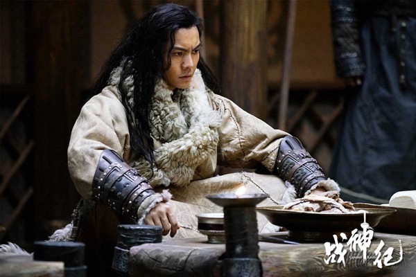 《战神纪》今日上映曝陈伟霆特辑 看点多多铸就草原英雄传奇