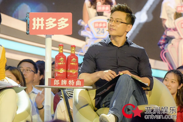 “完美先生”登《非诚勿扰》 姜振宇:有大优点小缺点的人更可爱