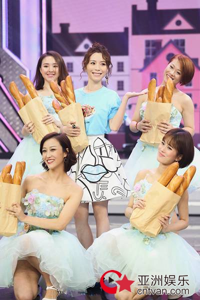 《天天》黄雅莉被称“破烂王” 改造能力让众人惊叹