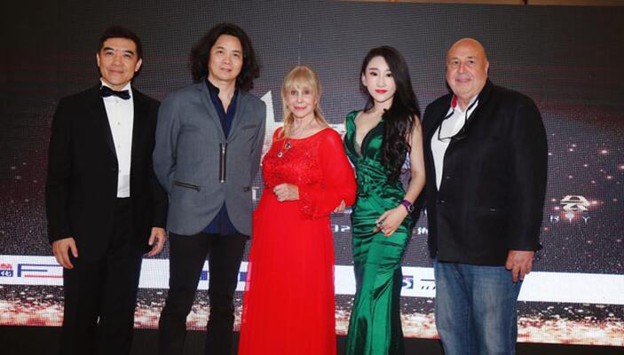2018好莱坞直通车之夜在沪举办 宣布《JJ·goes to Hollywood》将启动开拍