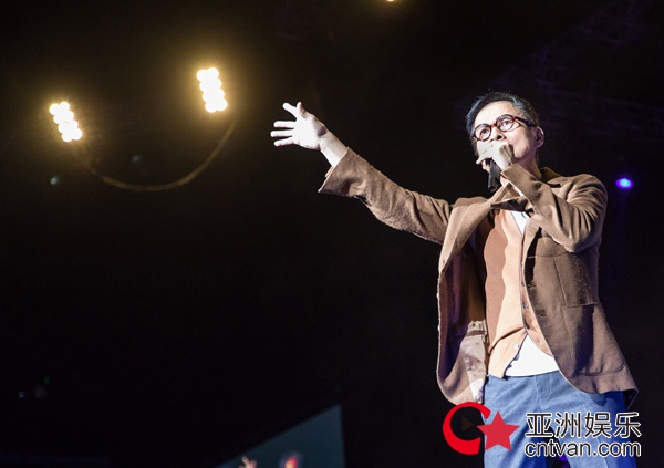 罗大佑“当年离家的年轻人”广州站圆满落幕 第29届金曲奖《家III》团队夺“最佳演唱录音专辑奖”