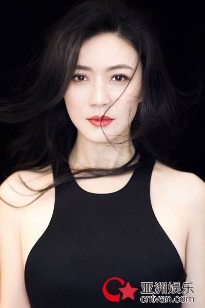 田海蓉气场大片 精致灵动美如画
