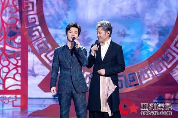 《跨界歌王》李健帮唱吴秀波礼尚往来,兄弟两舞台上变“段子手”