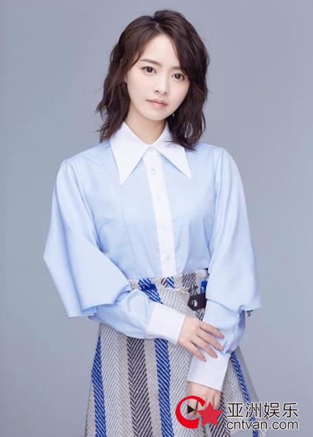 演员余心恬最新写真曝光 职业与甜美并存展现蜕变魅力