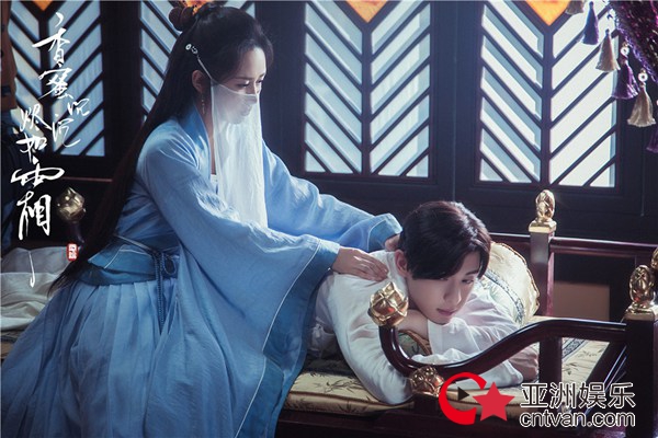 《香蜜沉沉烬如霜》七夕脱单现场 灵修夫妇“拯救你的低血糖”