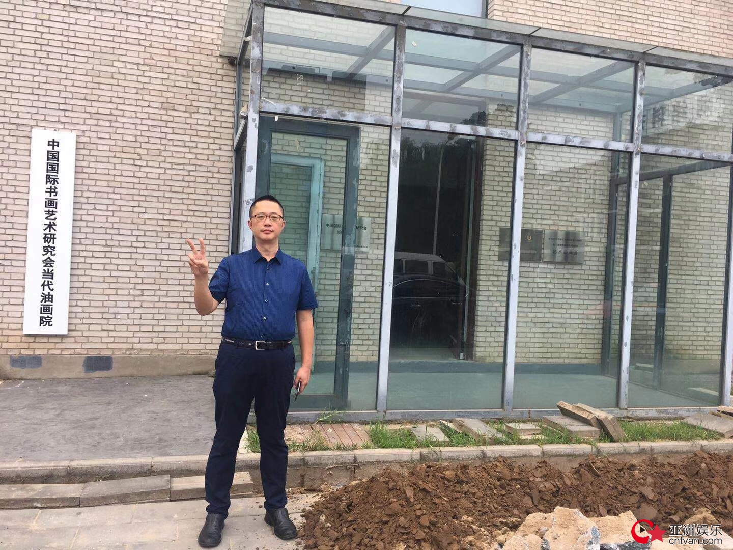 胡景晖开发布会 “被辞职”原因揭露?