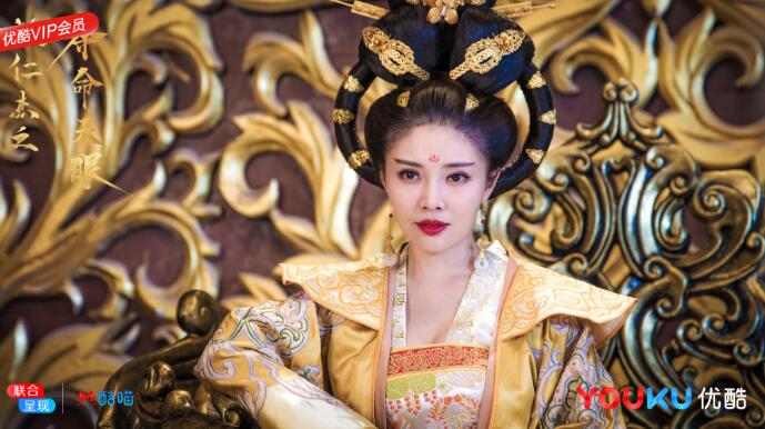 电影《狄仁杰之夺命天眼》优酷热映,“天后”徐冬冬今晚8点做客优酷星球