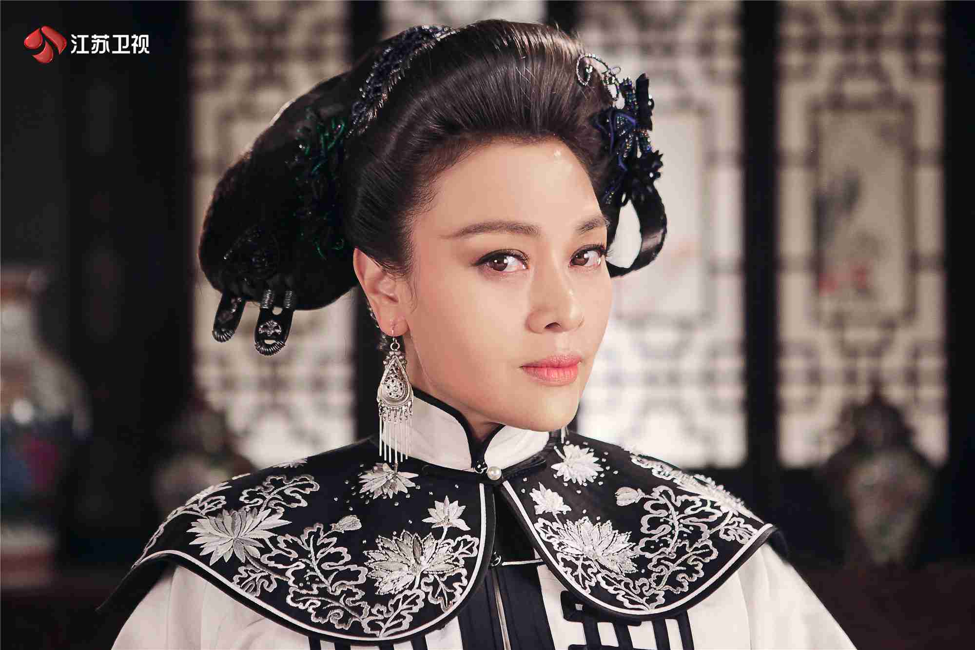 江苏卫视《娘道》今晚开播 岳丽娜演绎“为娘之道”,郭靖宇一家齐上阵