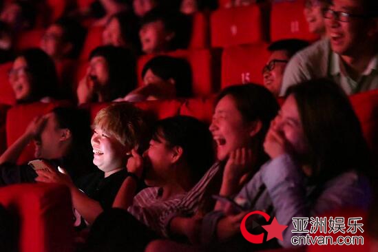 开心麻花电影《李茶的姑妈》22城首映 观众:开心麻花就从来没有让我失望过