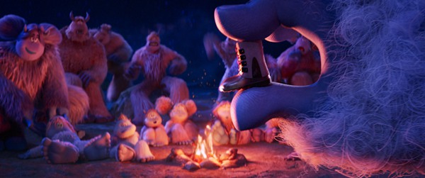 《雪怪大冒险》曝趣味正片片段 人类卷纸竟被雪怪当作“圣经”膜拜