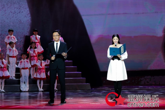 刘烨、曾黎担任南宋文化推广大使 携手穿越南宋