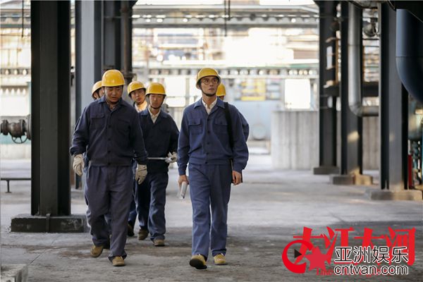 《大江大河》再现“人间真实”  “弄潮青年”坚持初心坚韧逐梦