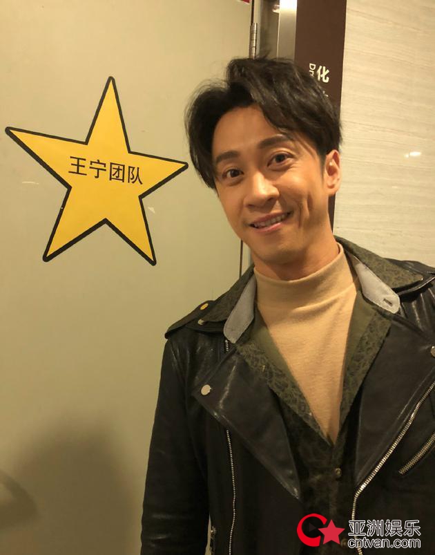 陈汉典回应演小品 虚心接受吐槽会继续努力!