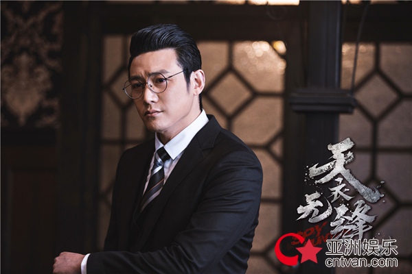 《天衣无缝》开启“明牌”模式 秦俊杰陆毅胡海锋正面博弈