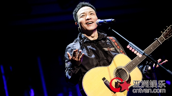 许巍“无尽光芒“巡演首场深圳站售罄 杭州站预售强势开启