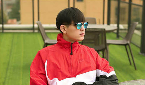 文苡帆COOL BOY运动风写真曝光 风流将军惹人期待！