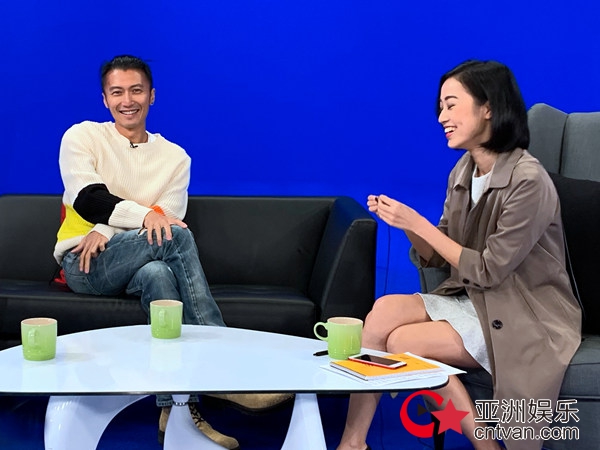 锋味曲奇被恶意标签致癌 谢霆鋒对标题党感无奈