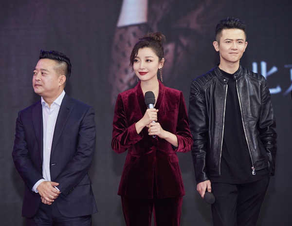 《我们都要好好的》定档 高晓菲霸气出演“时尚女魔头”