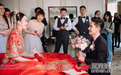 丁凯乐结婚现场图曝光 长大后颜值变化大?