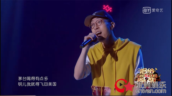 90后音乐人Alex Hong身不离琴《唱给世界听》