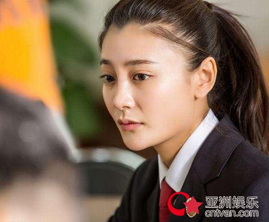 唐菀离婚后宣布复出 重新上岗认真对待自己!