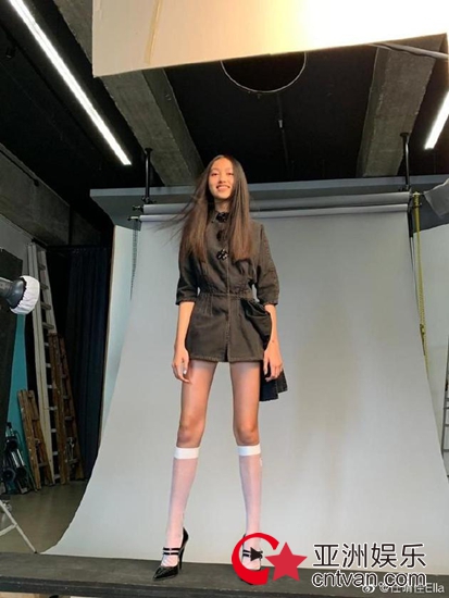 任达华女儿14岁一米八 任晴佳个人资料曝光