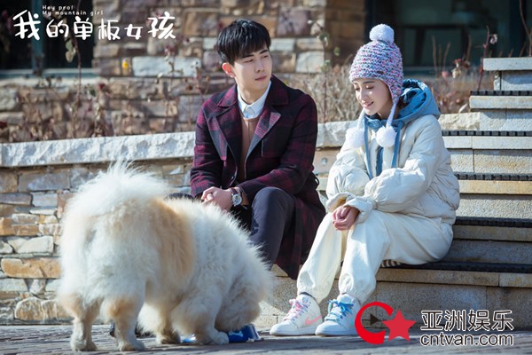 《我的单板女孩》定档7.31 高能滑雪恋爱甜宠上演速度与激情