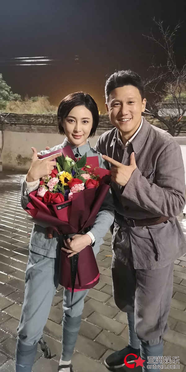 甘婷婷电视剧《信仰》杀青 再次挑战谍战戏上演“听风者”