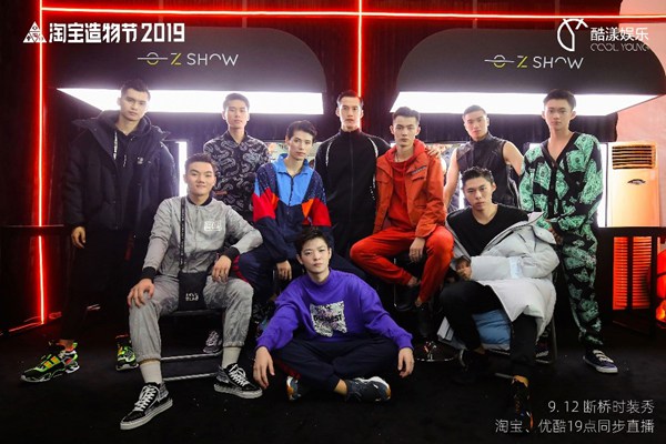 击剑孙伟惊喜跨界,《拜托啦师兄》分饰三角掀起全网追剧热潮!