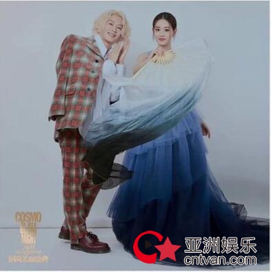 金希澈祝绪丹同框 曾追看祝绪丹版《倚天屠龙记》!