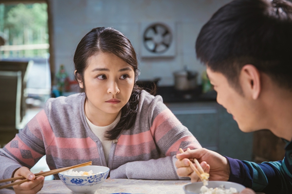 《一诺无悔》央视热播 刘超细节演绎麻辣贤妻