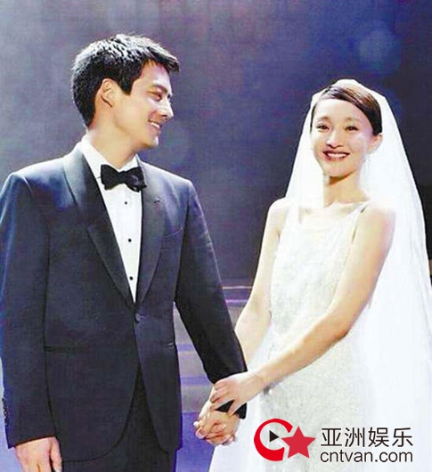 高圣远删与周迅合照 分居两年多婚再传婚变!
