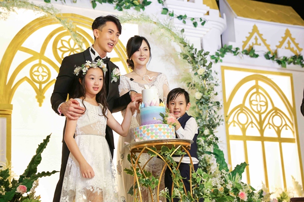 《婚前21天》吴尊林丽吟文莱办婚礼 Neinei和Max当花童幸福甜蜜