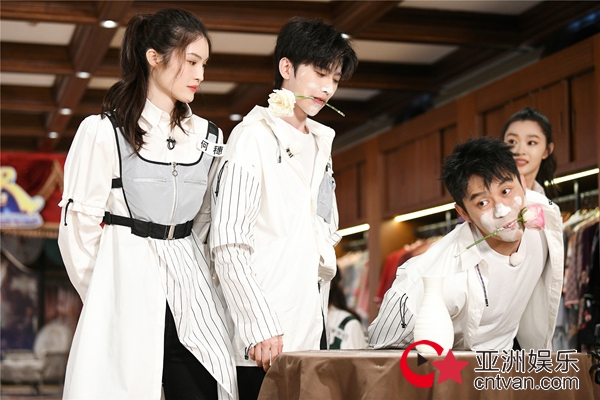 《奔跑吧》时装周 即将上演“不寻常”大秀 跑男团开启时尚造型搭配大比拼