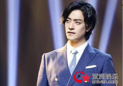 郑云龙前工作单位发声明 郑云龙曾自曝靠母亲拿到北京户口