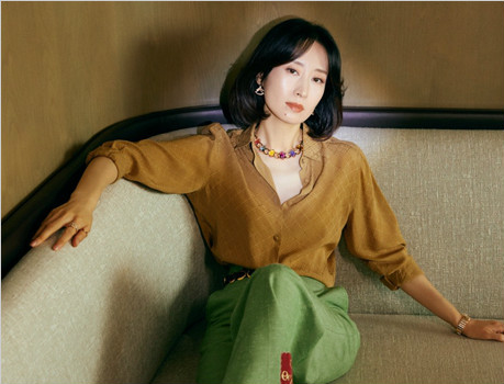 刘敏涛助阵《白色月光》发布会 美飒兼备姐力十足