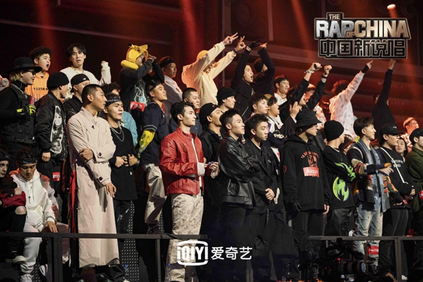 《中国新说唱2020》历届三强上演最强Cypher 吴亦凡跳掉耳返张靓颖:没白来