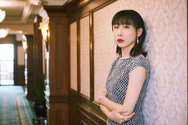 任素汐再获最佳女演员  搭档言承旭新片定档明年520