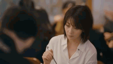 殷桃说遇到别人求婚不要随便起哄 当众起哄何尝不是一种道德绑架?