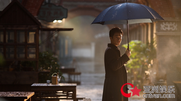 《恨君不似江楼月》开播 茅子俊倾情上演民国传奇