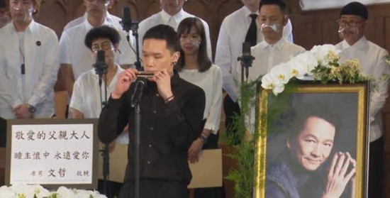 香港演员廖启智安息礼举行 黄日华王祖蓝到场悼念