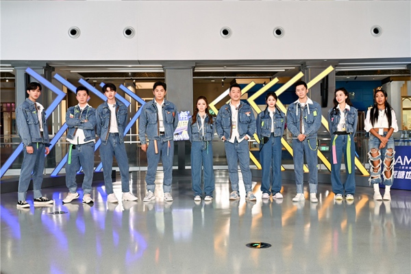 《奔跑吧9》今晚欢乐开播!跑男团开启职场历险,全员上演“花式摸鱼”