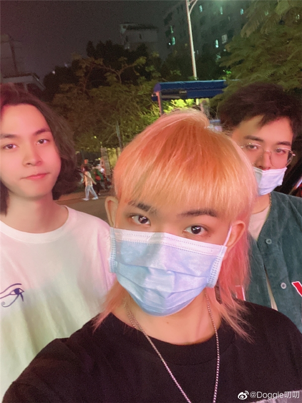艺人解约潮的背后,究竟谁在破坏演艺圈的生态平衡?