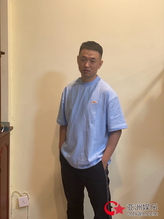 向佐回应药水哥 夸海口干碎李连杰徒弟见到本尊回应秒怂