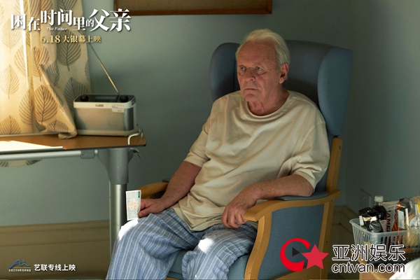 《困在时间里的父亲》上映口碑强势领跑 连续三日新片上座率第一