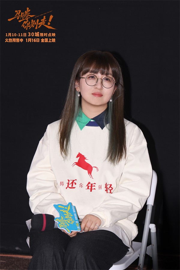 1767932353204053088.jpg 1-导演岳洋.jpg